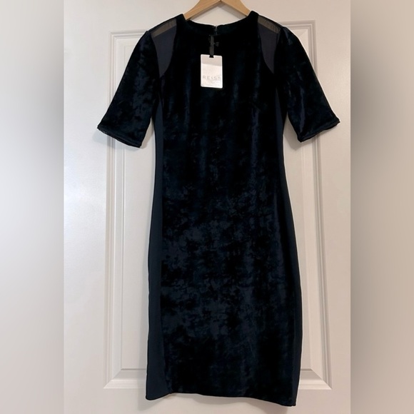 Reiss brand new, mesh back, elegant fabric - Picture 2 of 7